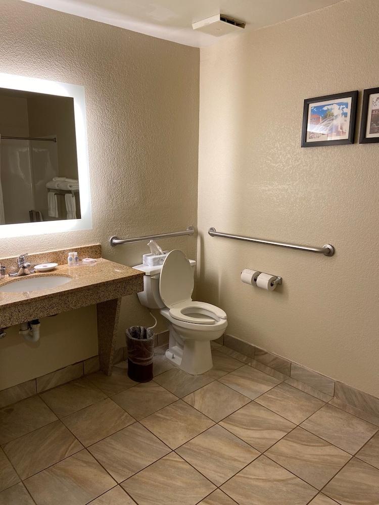 Penginapan Comfort I-65 Lafayette
